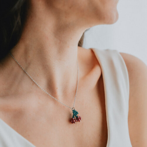 NOVITA’ Girocollo “Una tira l’altra” Amarena – color argento