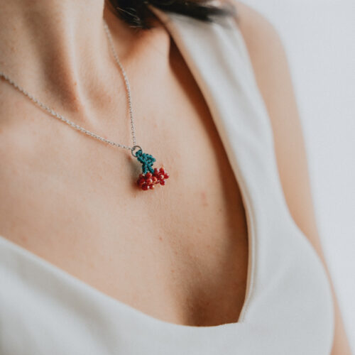 NOVITA’ Girocollo “Una tira l’altra” Ciliegia – color argento
